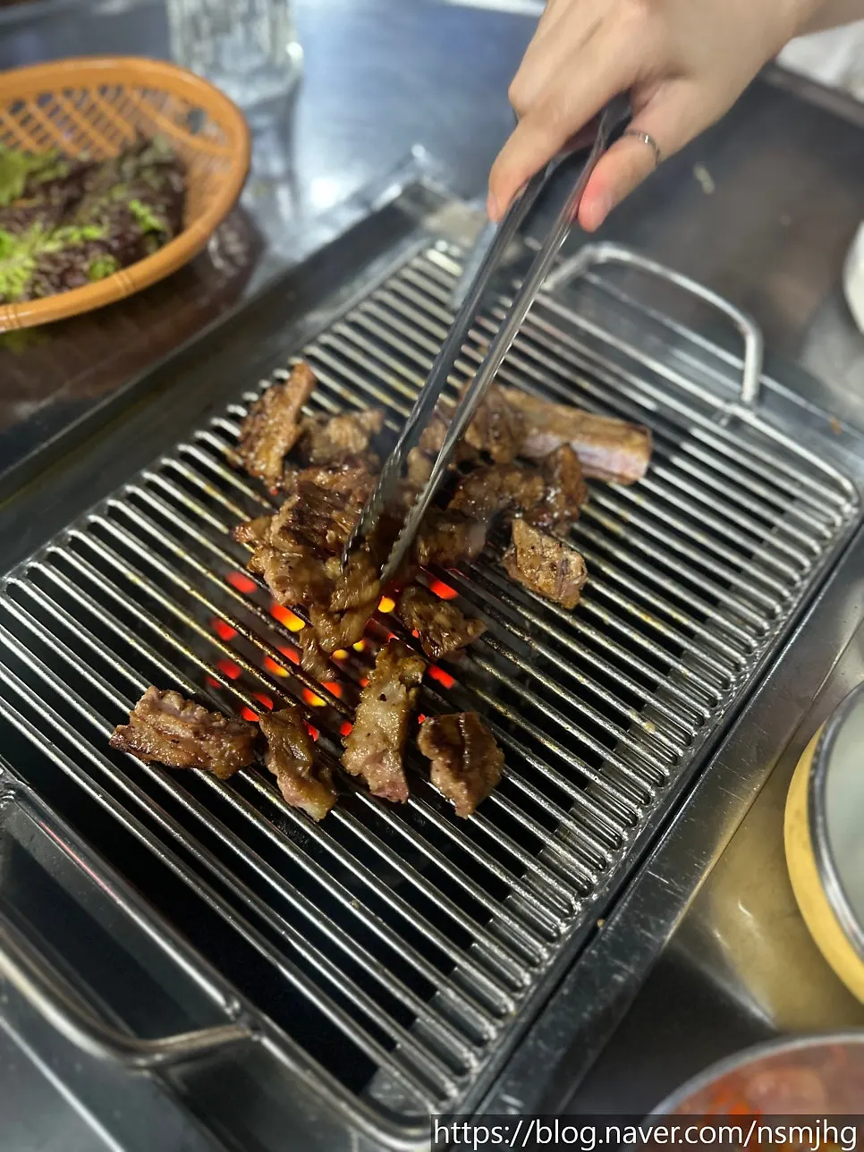 Seasoned pork rib cut into bite-sized pieces
