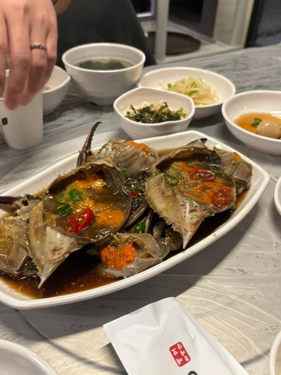 Soy-marinated crab meal