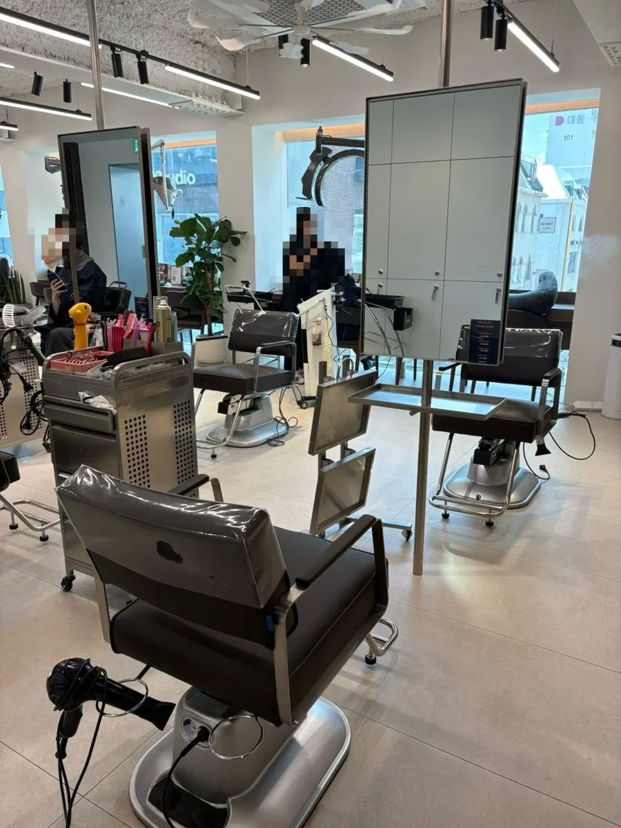 Interior details of the salon
