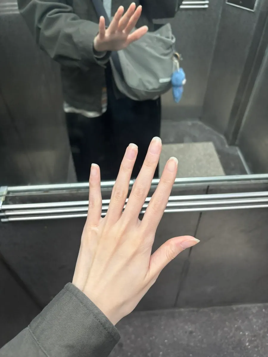 건물 6층 601호 내일디디 입구