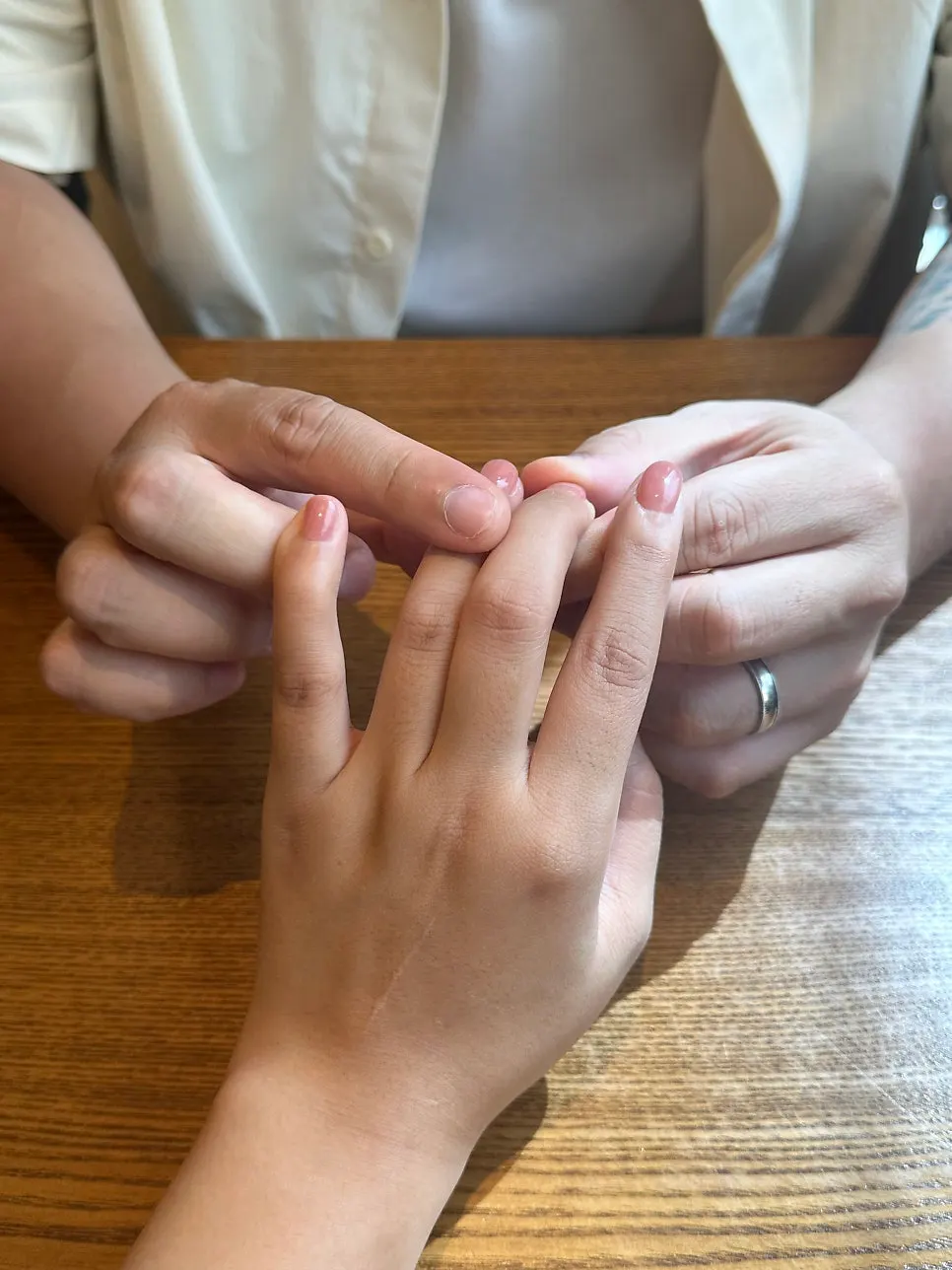Finished syrup-color single-color gel nails