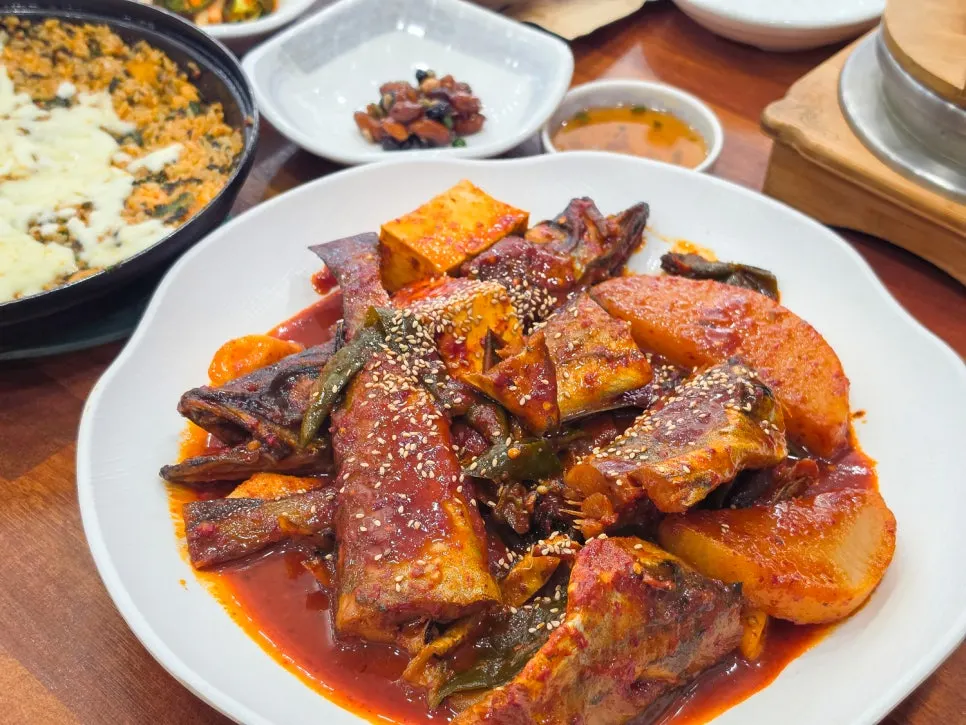 Table setting of braised pollock at Appa Jjim Hanam Main Branch