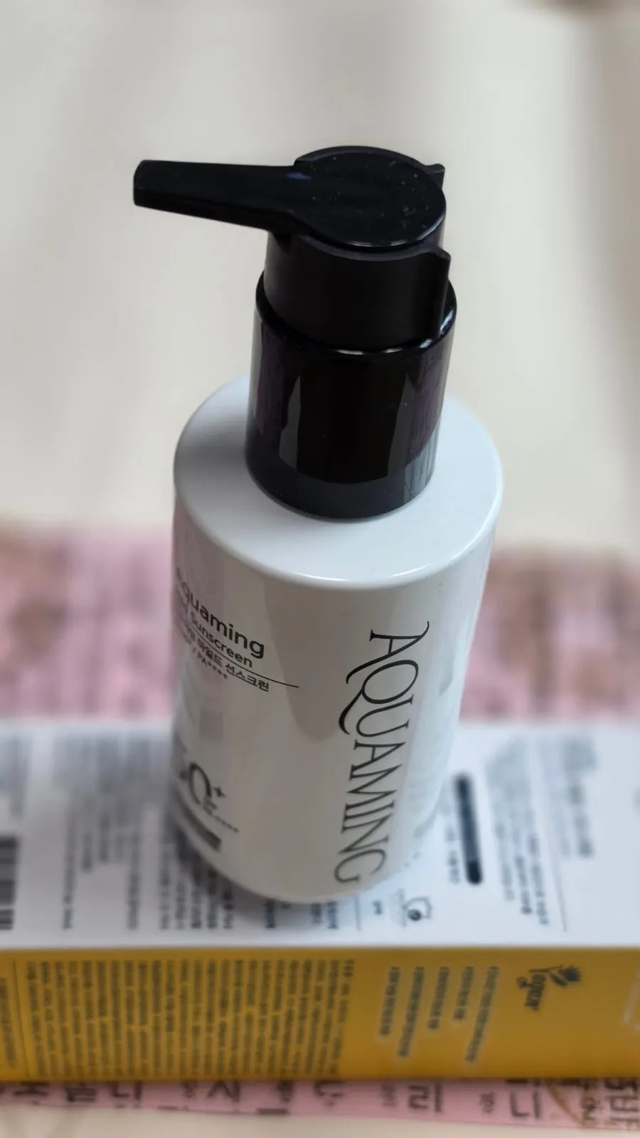 Sunscreen texture applied with no white cast