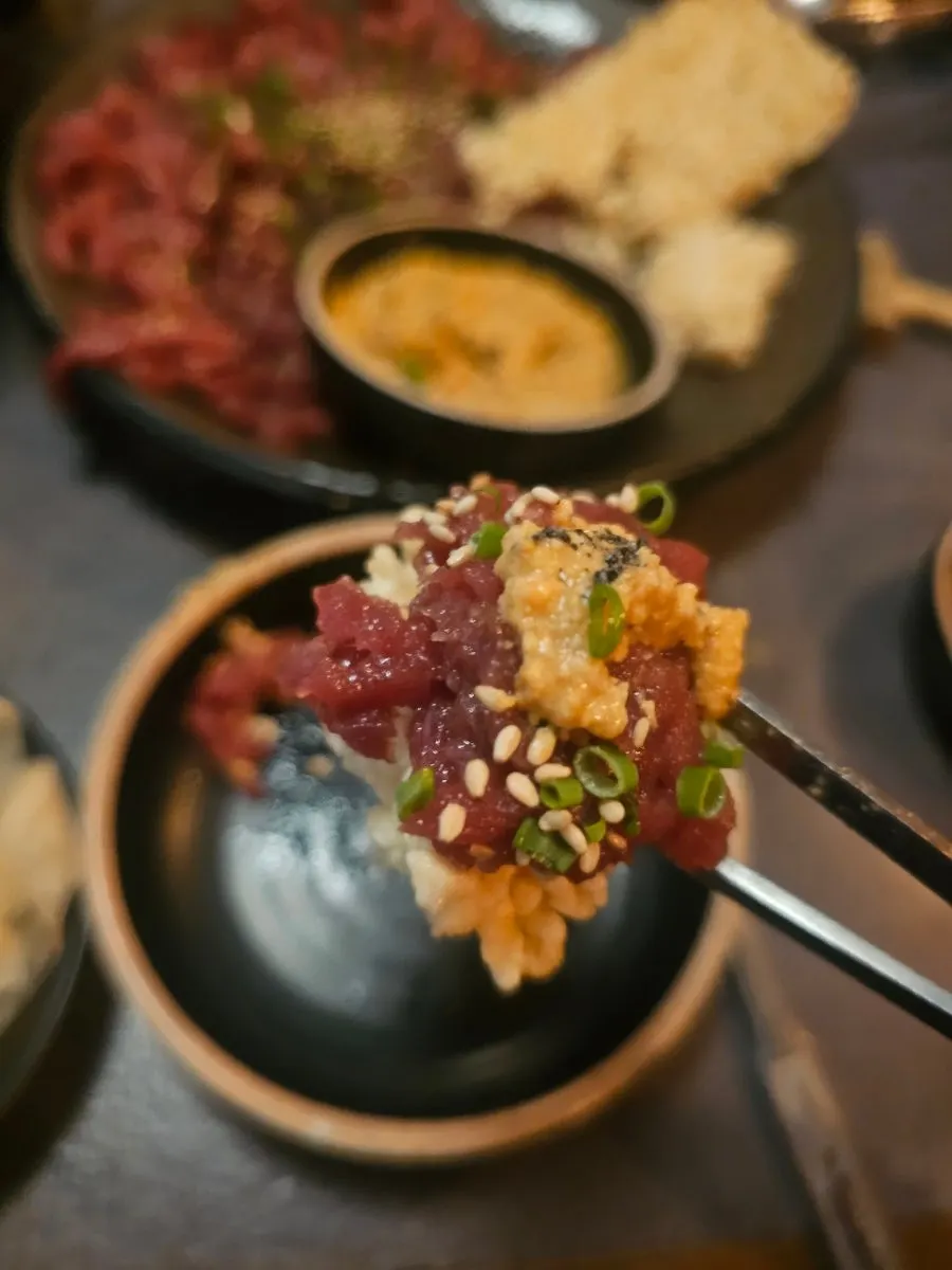 Hoe and monkfish liver piled on top of nurungji
