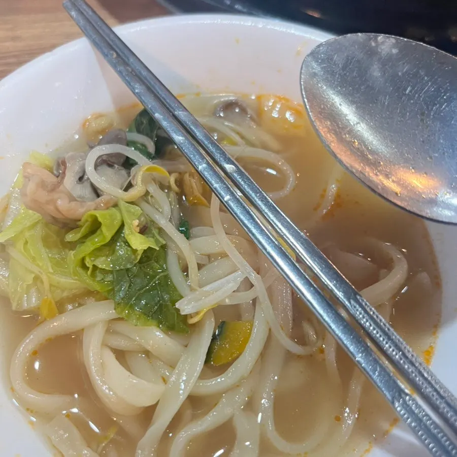 Mandu dipindahkan ke pinggan kecil