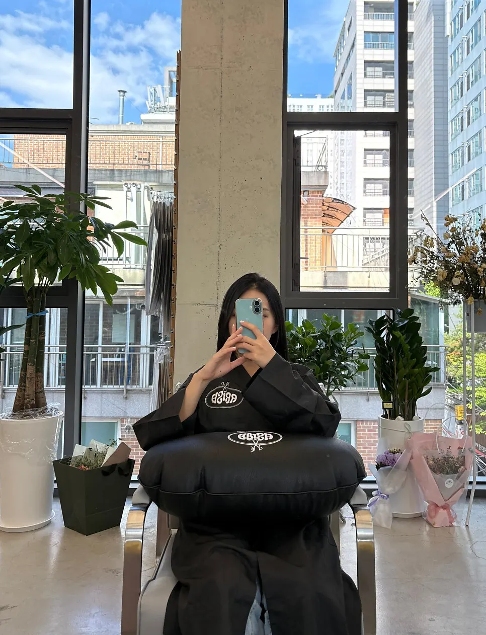 Salon space at Arish Hapjeong Muse, known for coloring and bleaching