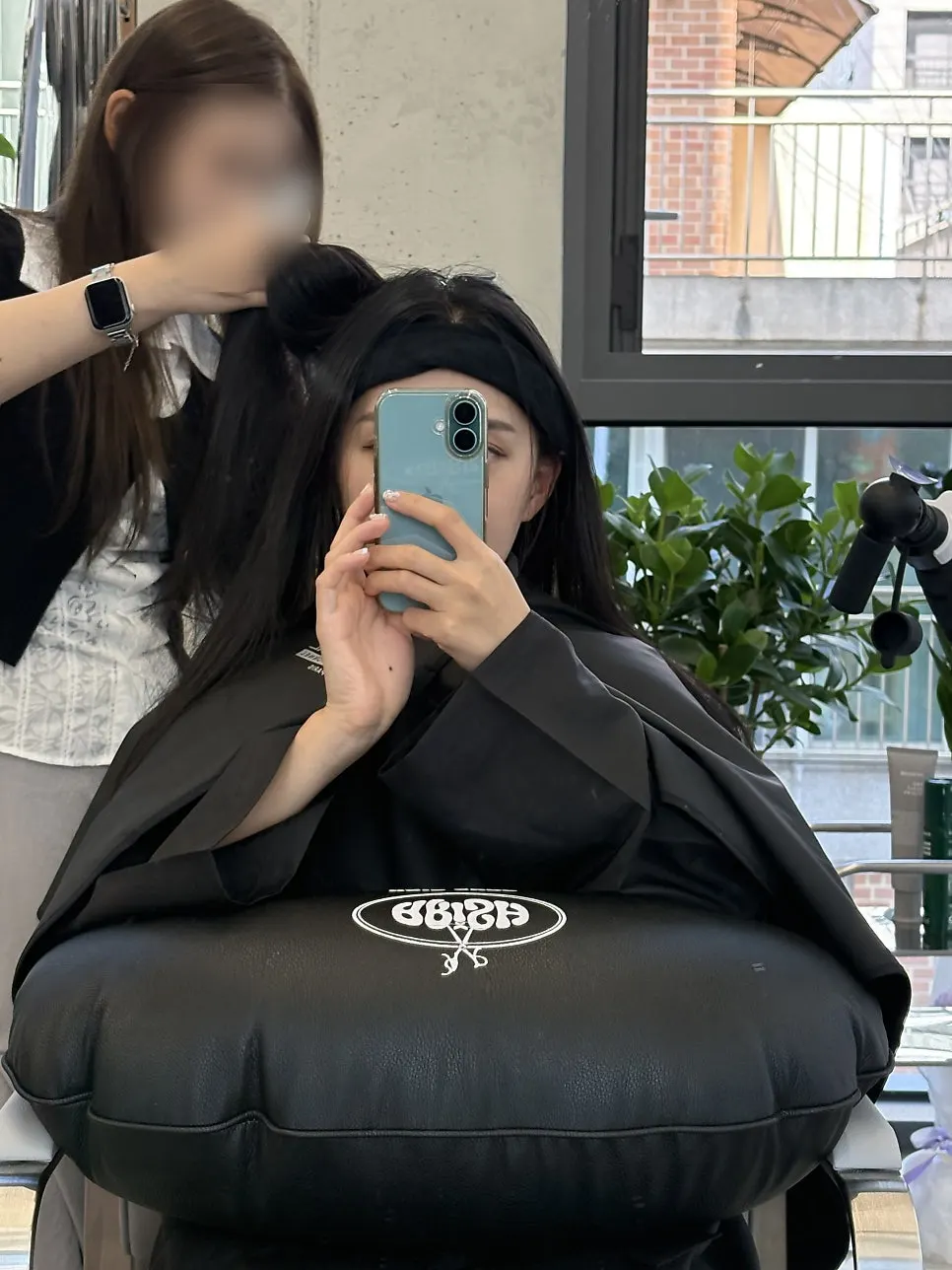 Scalp diagnosis report showing sensitivity, moisture, and sebum