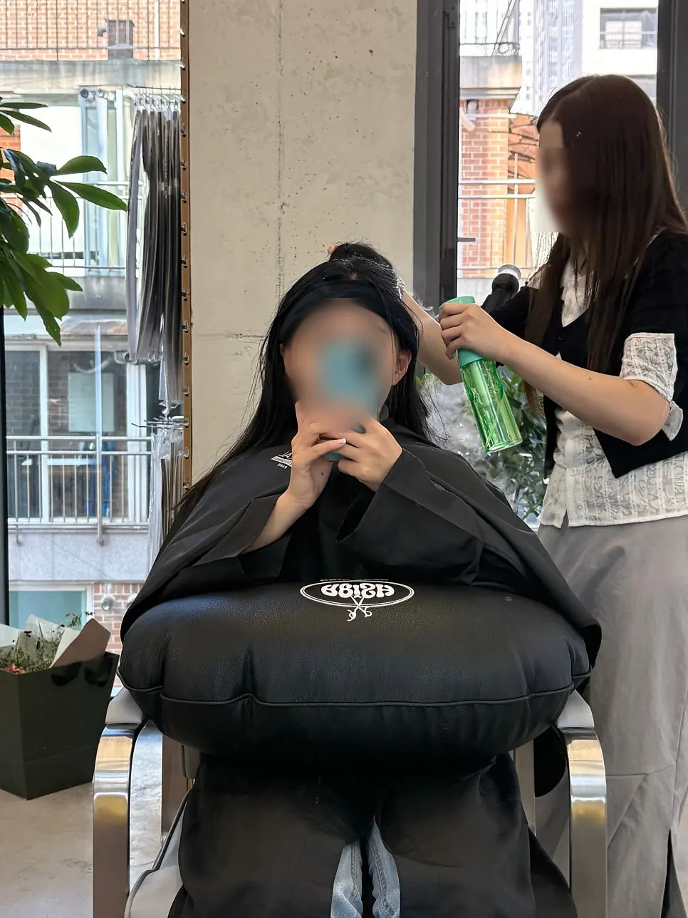 Receiving scalp moisture care