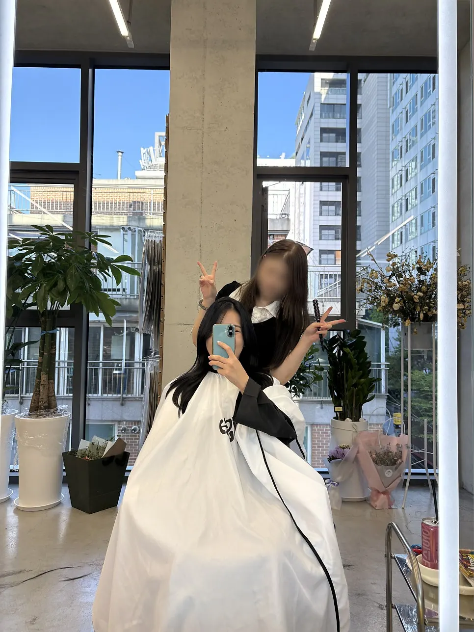 Hair finished with curling-iron S-curl styling