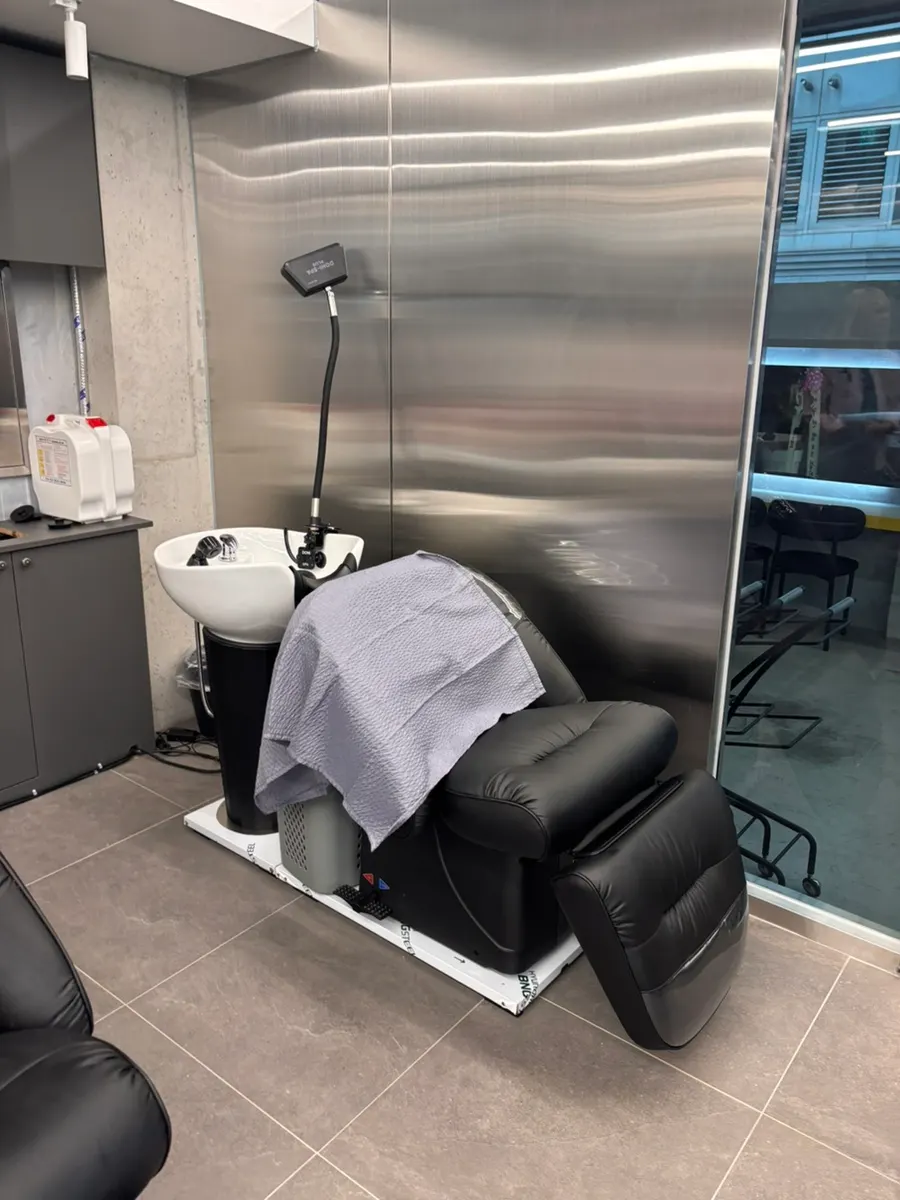 Hair condition after shampoo and scalp massage
