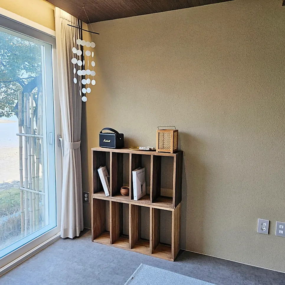 Interior of the bedroom, separated from the kitchen