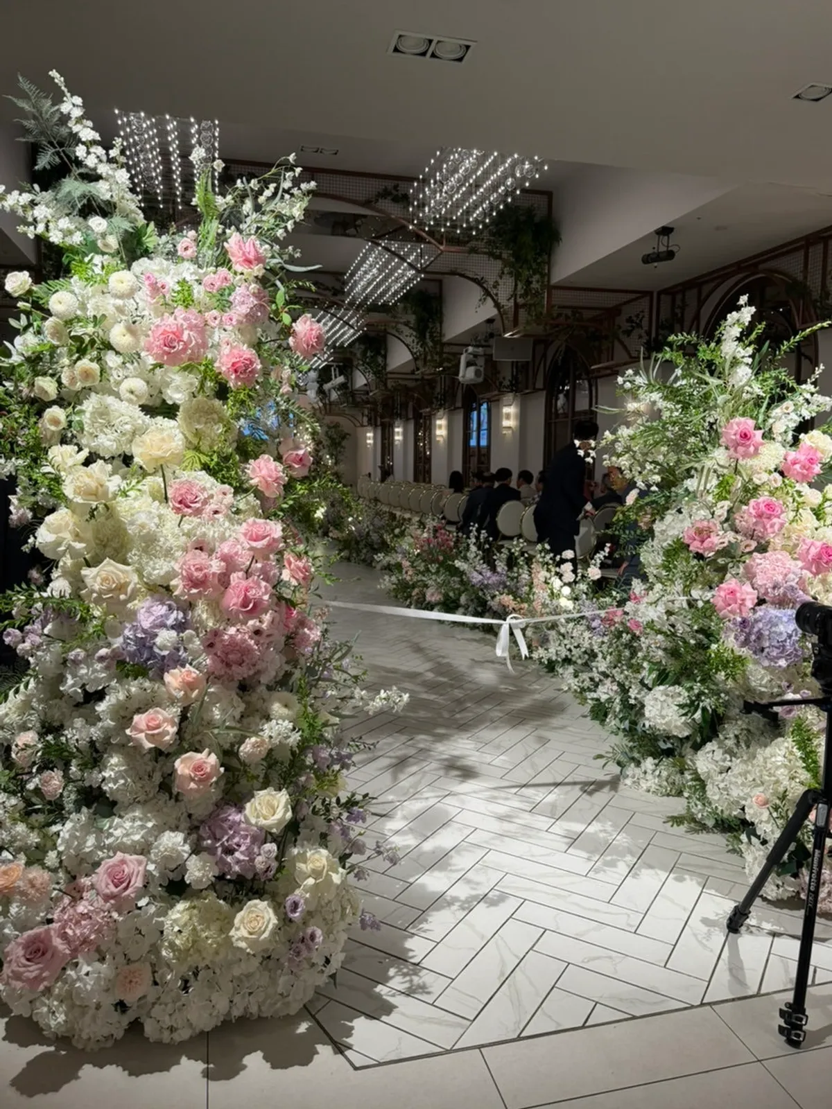Arbe's basement bridal waiting room and Gangnam single hall