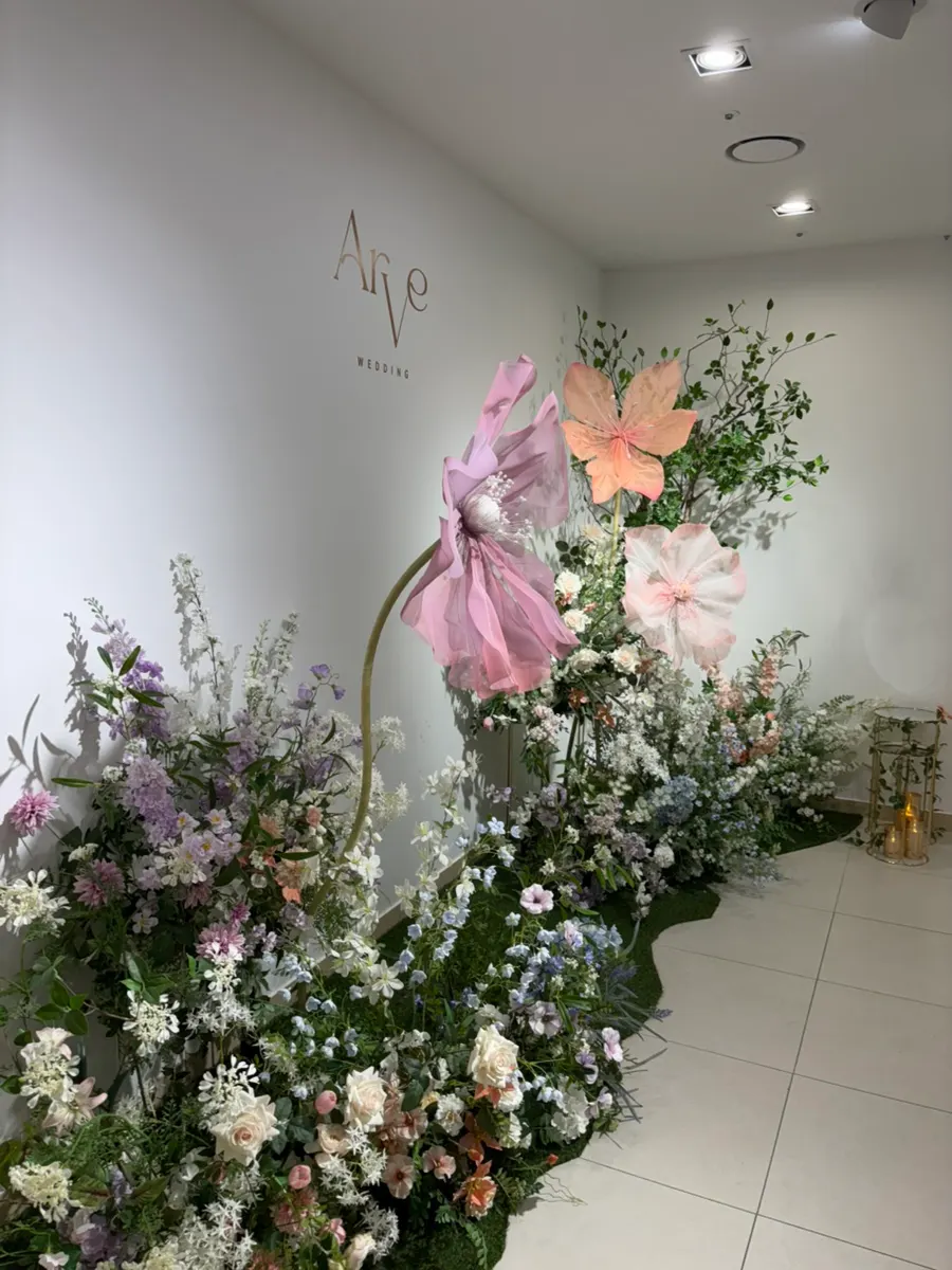 Inside the flower-decorated bride's waiting room
