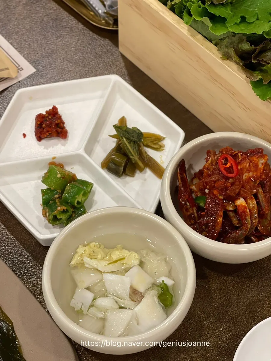 Side dishes set on a reserved table