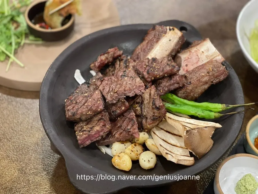 U seokgalbi grilled over charcoal