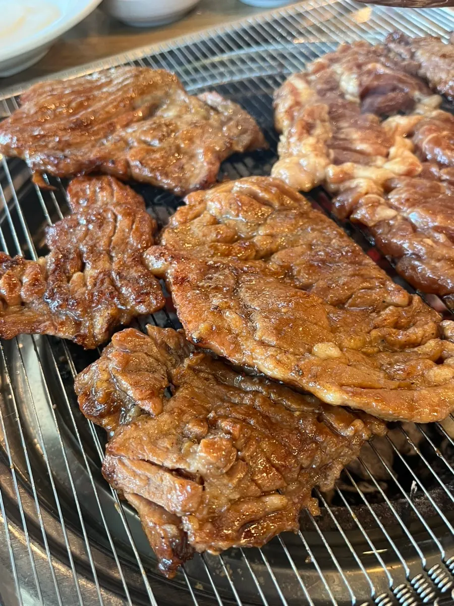 일품참숯갈비 돼지갈비 상차림