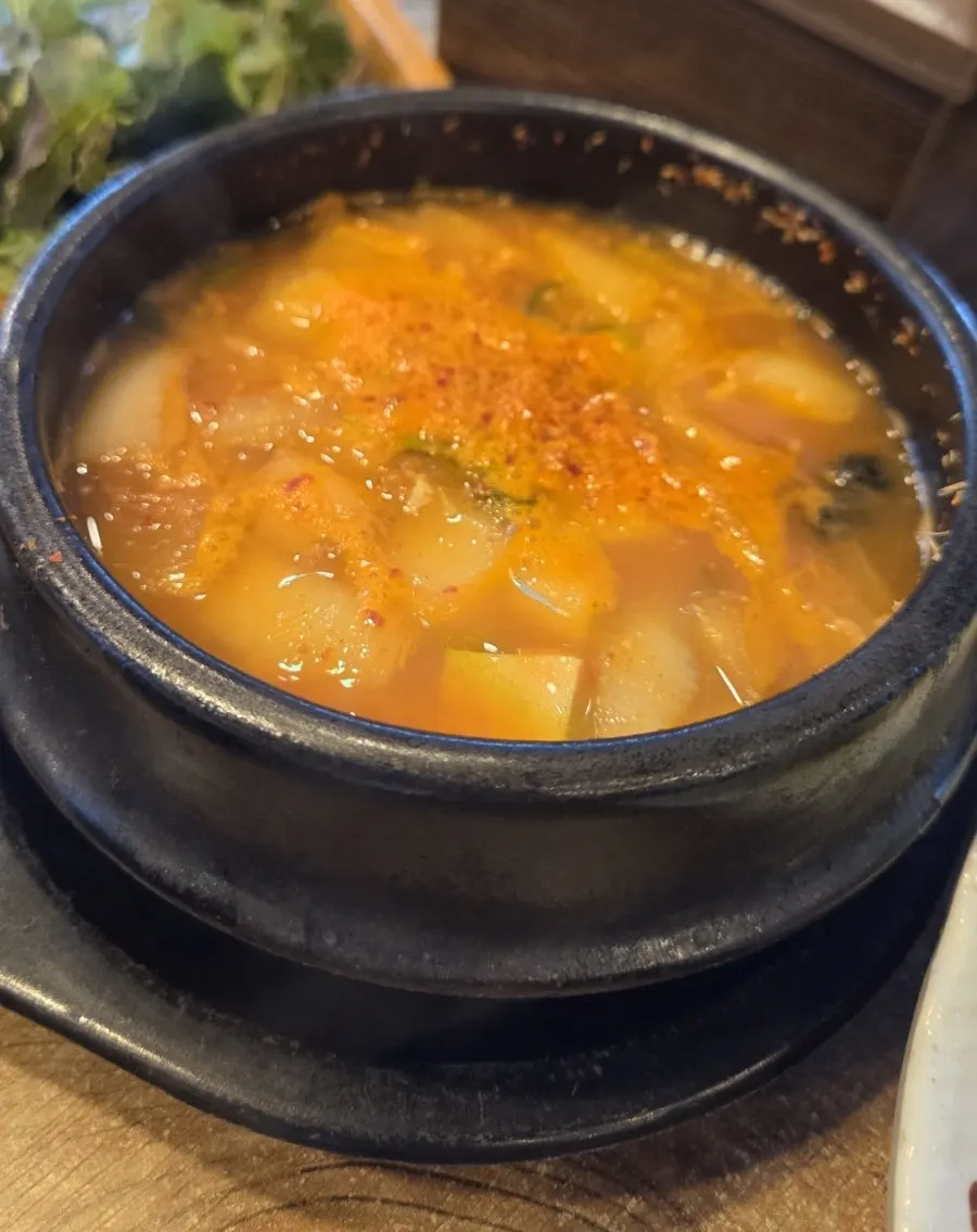 A bubbling stone pot of doenjang stew