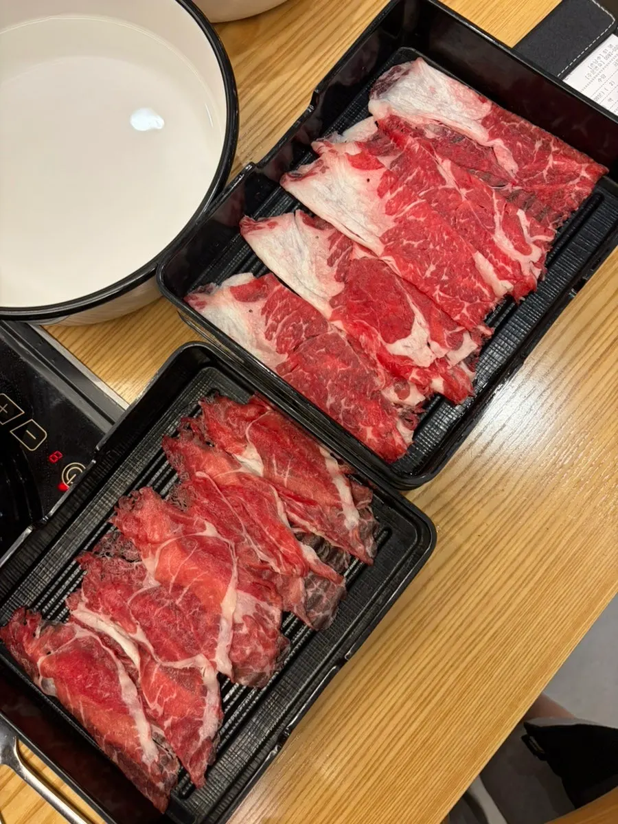 Meat and vegetables for shabu-shabu