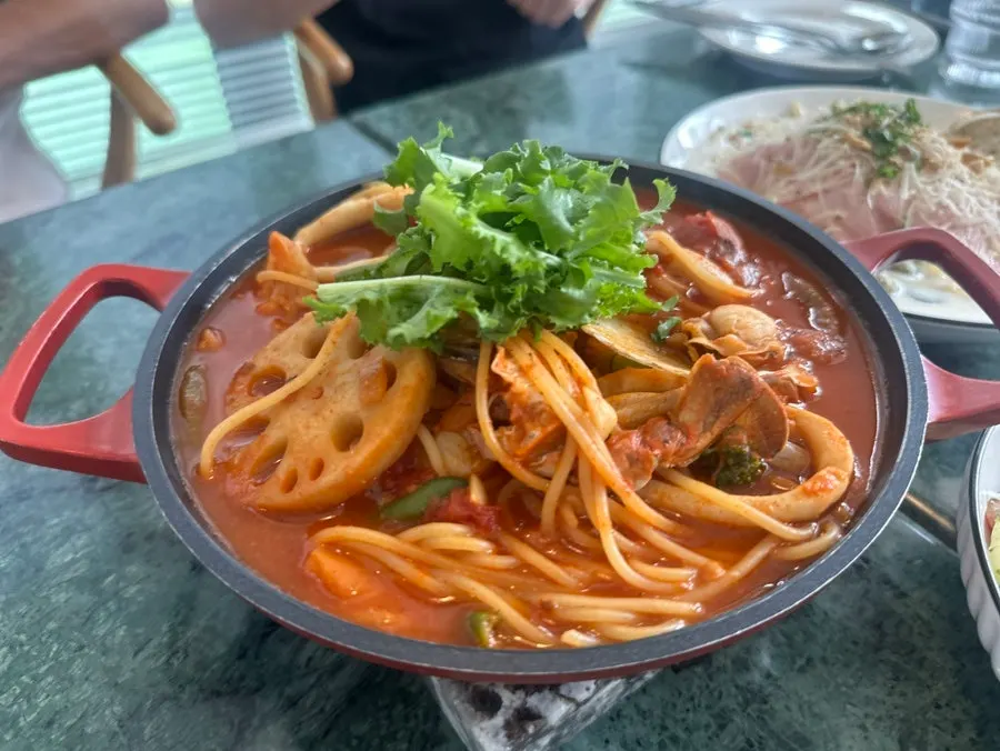 Tomato-based peaché at When You Bite