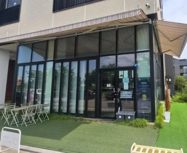 웬유바이트 외부 분위기