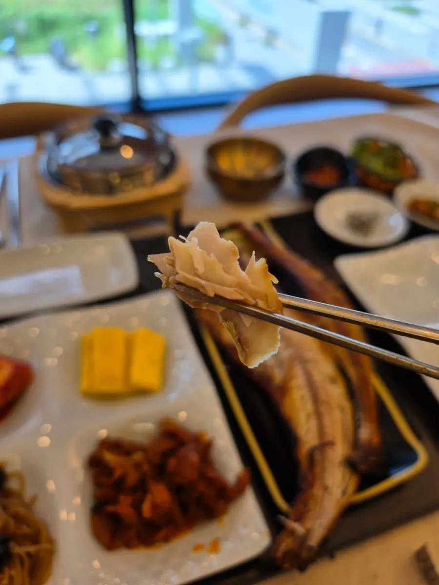 화덕에 구운 임연수구이 세로 사진