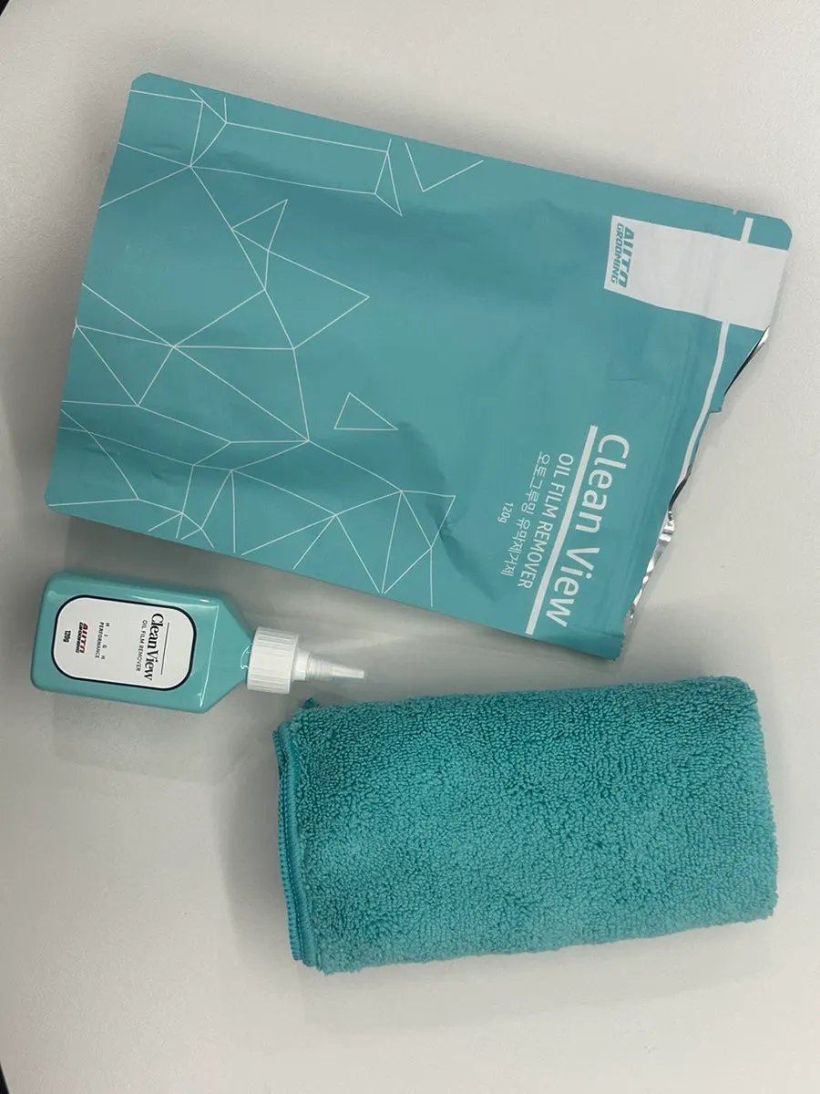 CleanView oil-film remover considered for bathroom glass use