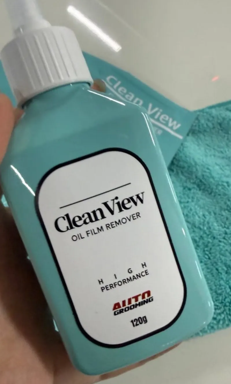 Car glass care using Clean View oil film remover