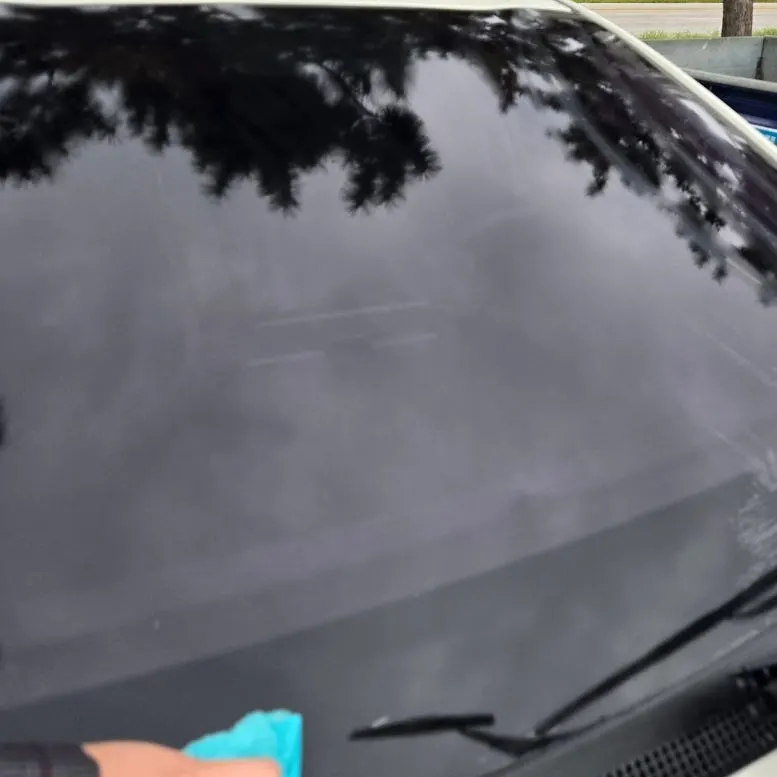 Car glass related to changing visibility on rainy days