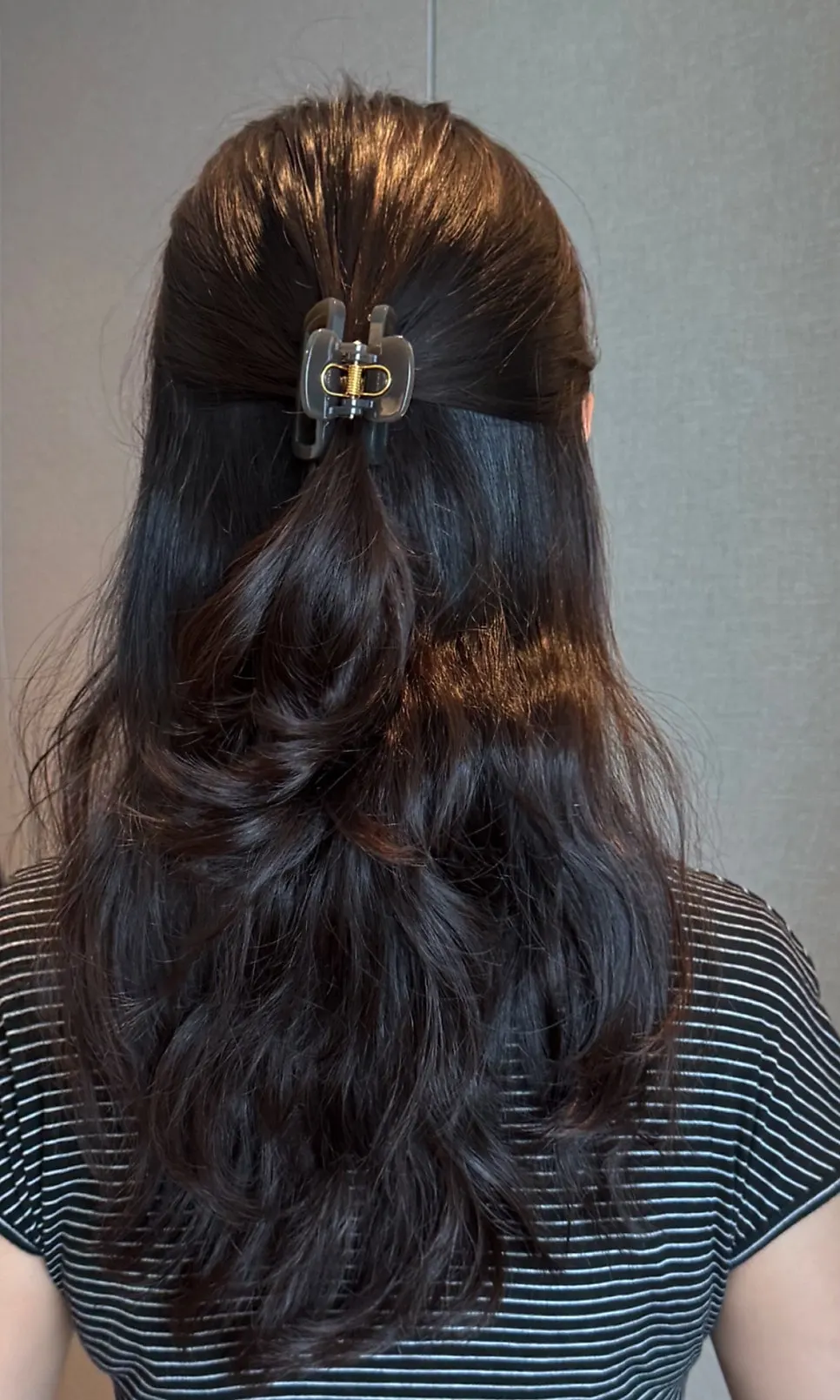 Before and after comparison of the cut and build perm