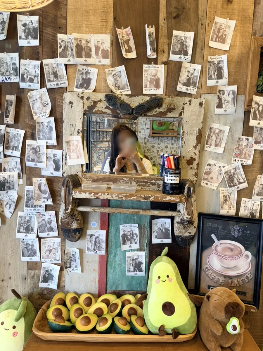 Receipt camera and photos displayed on the wall