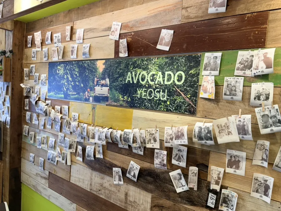 Avocado drinks and desserts on display