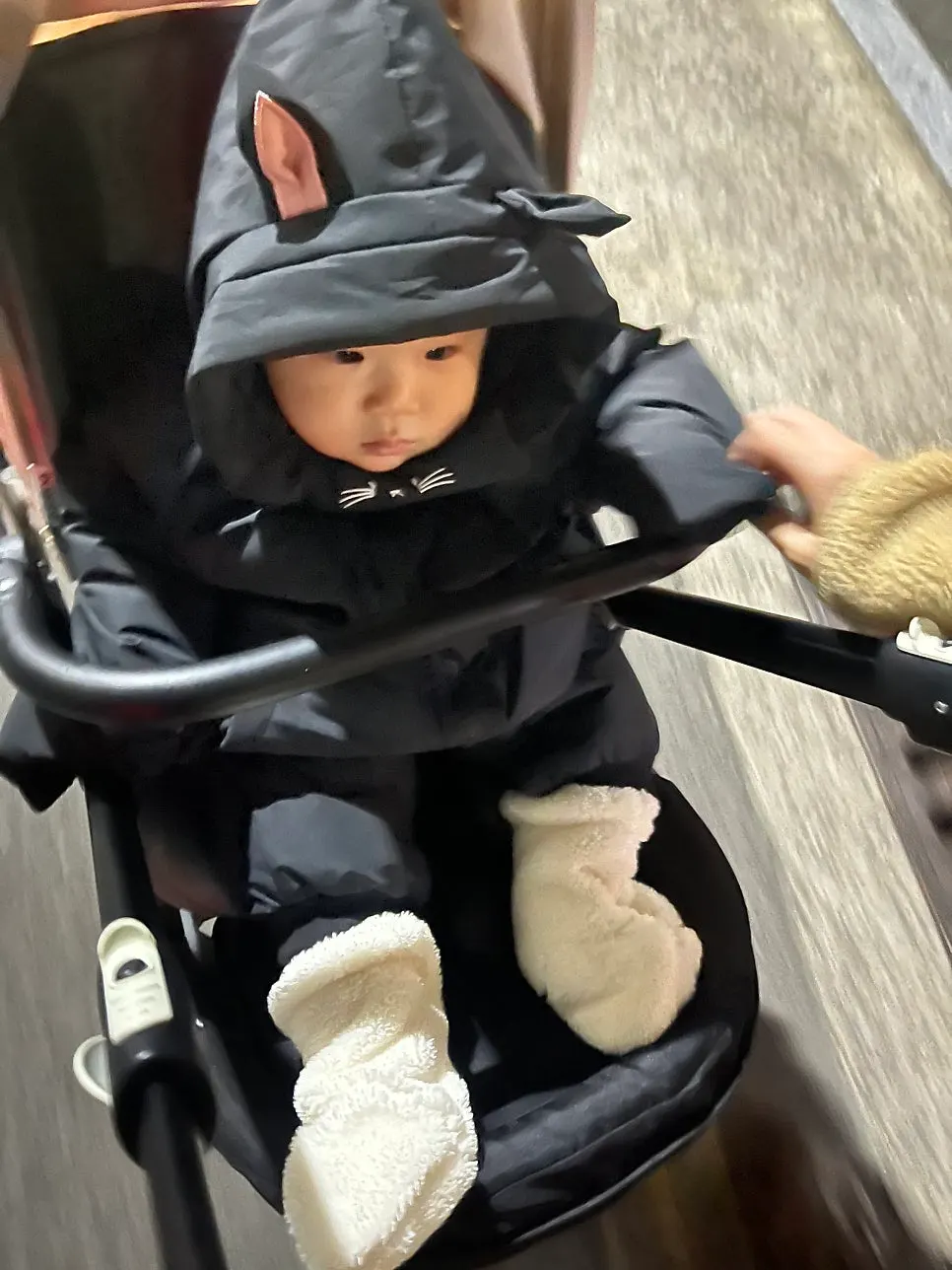 Baby foot warmers with a roomy length