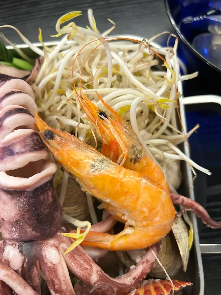 통오징어와 새우가 든 바차바다찜