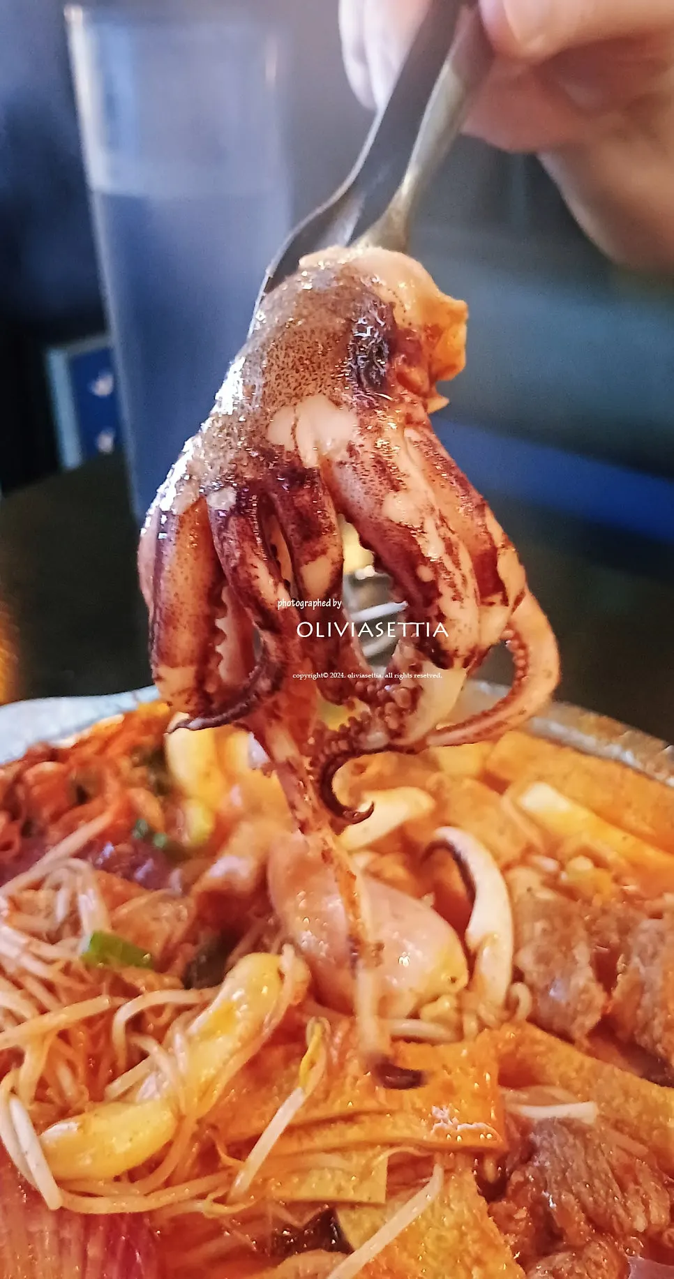 매콤한 차돌해물떡찜 국물