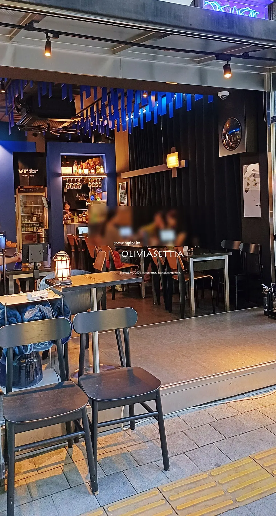 안주와 함께한 바차 판교점 테이블