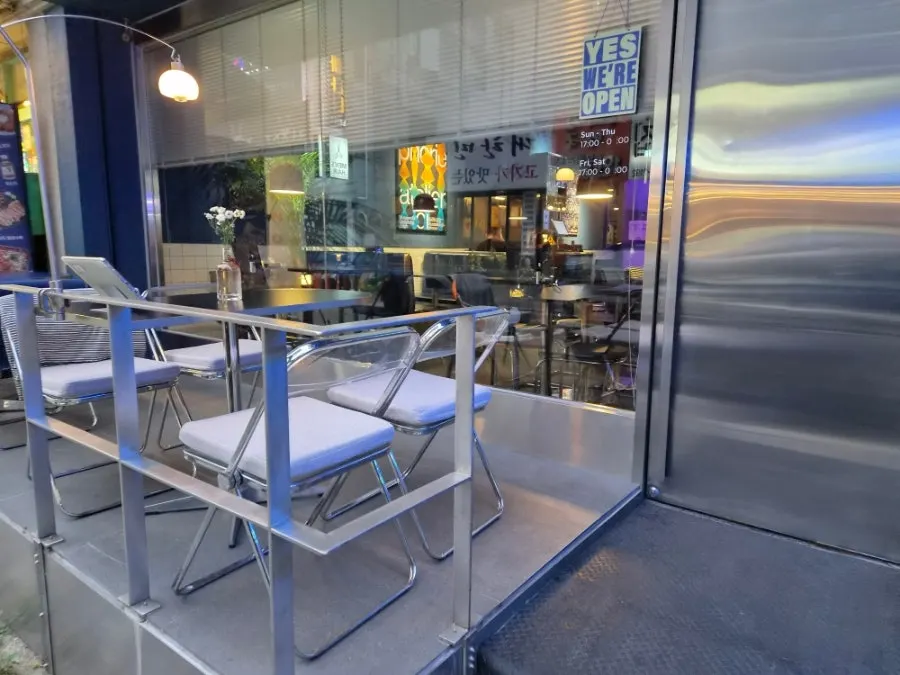 View of the outdoor terrace at Bacha Suji Branch