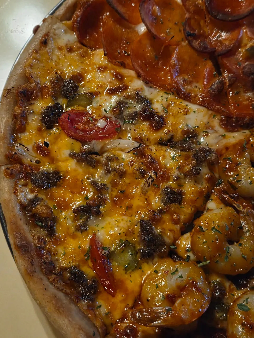 Cheese & Patty Bomb, a cheeseburger-style pizza