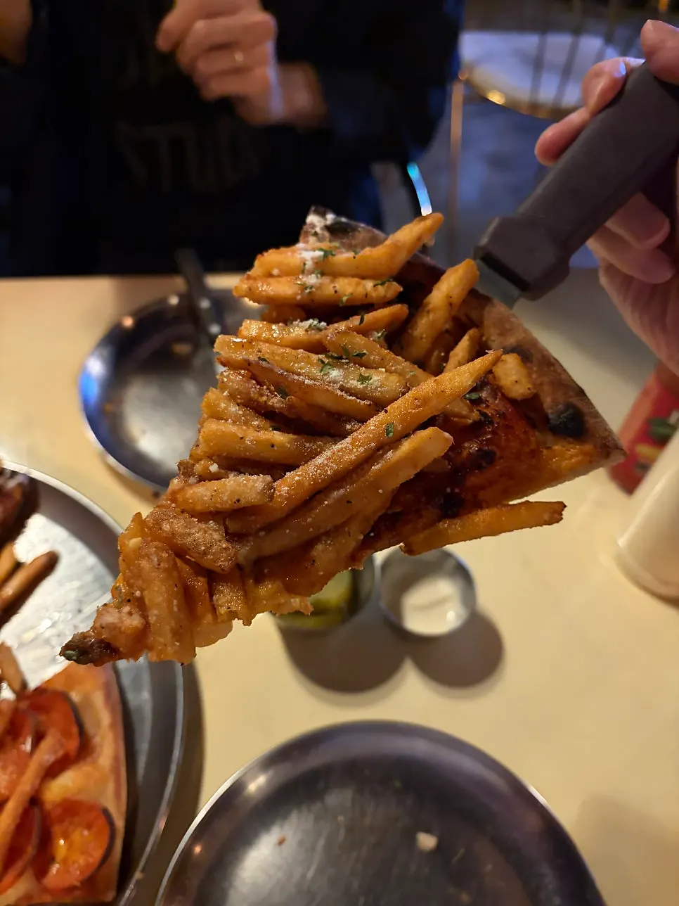 치즈&페티밤 한 조각 단면