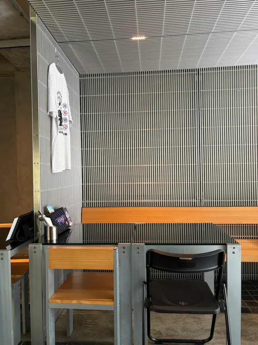 Mesas para 2 a 4 personas en Bada Yakbang Sindang Branch
