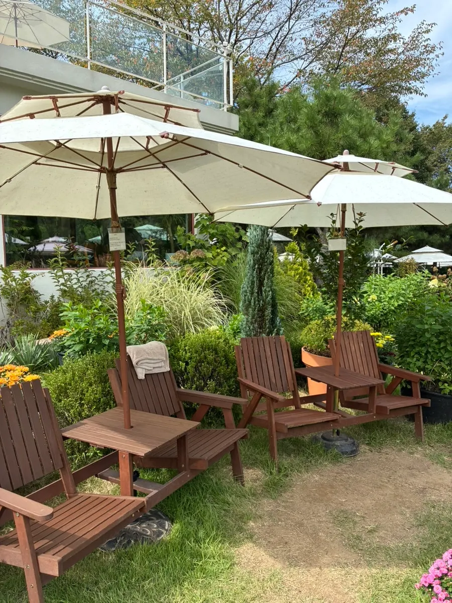 Café exterior garden and building
