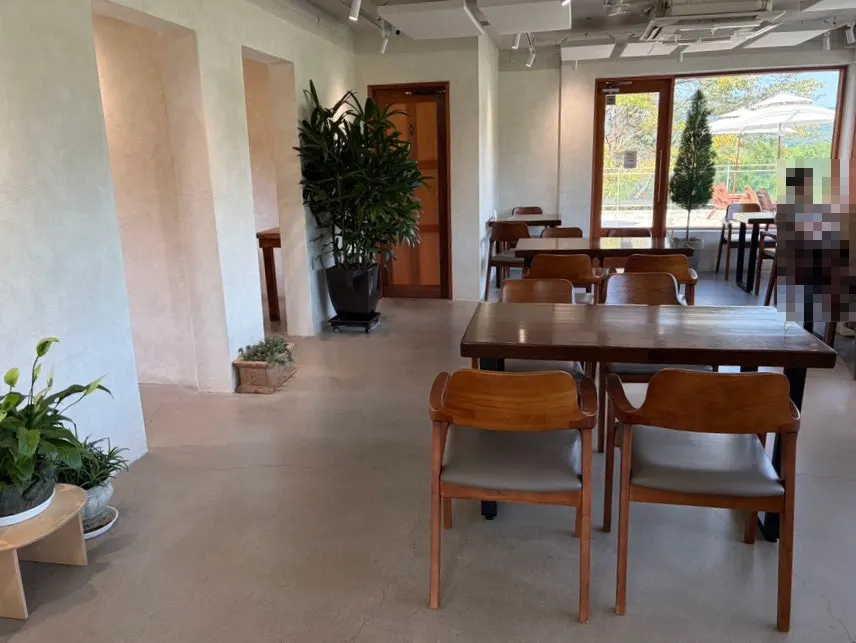 Private room seating on the 2nd floor