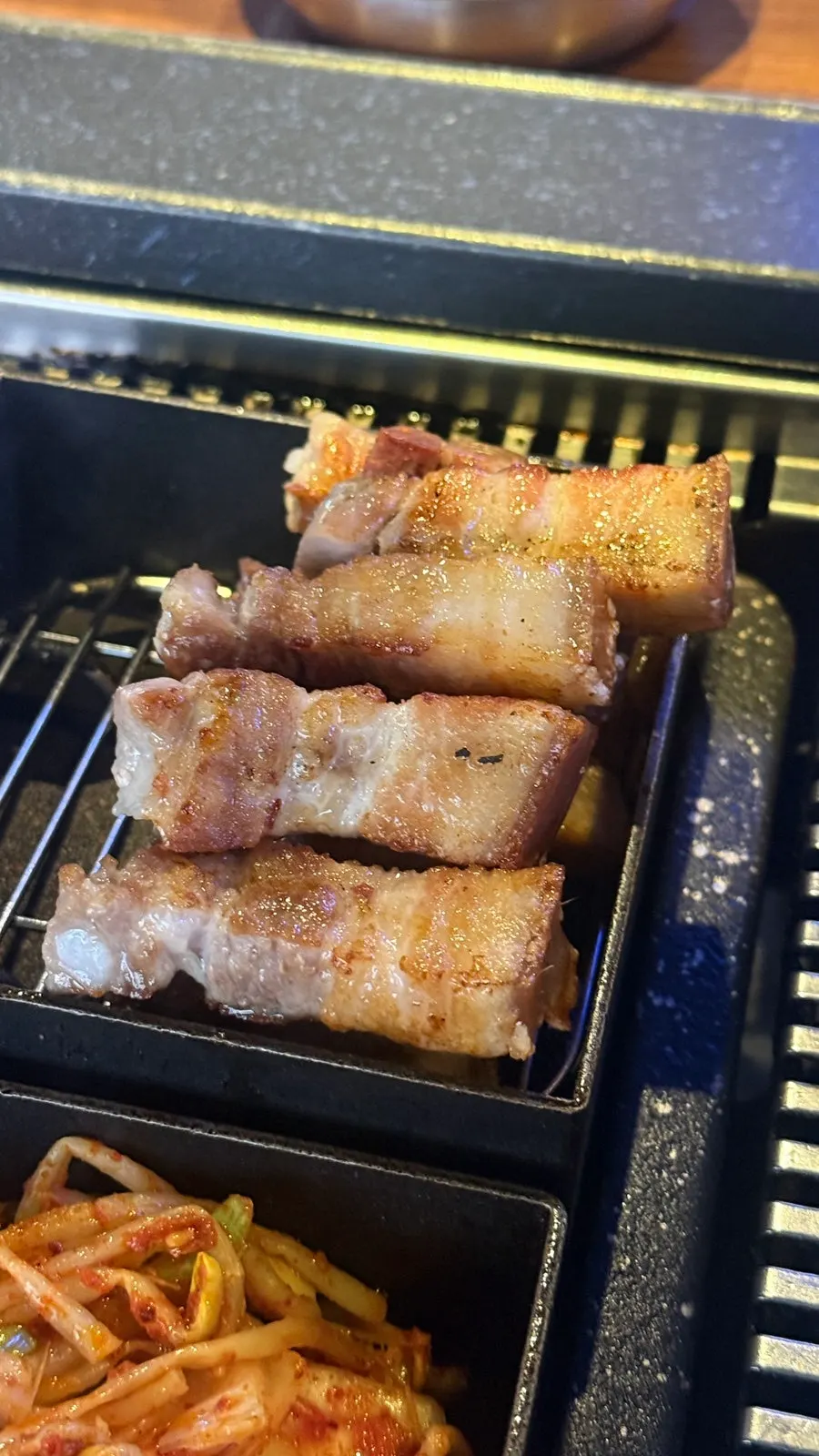 Five-layer pork belly with a springy skin texture