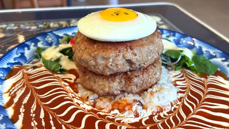 Extra-large hamburg steak topped with a soft-cooked egg