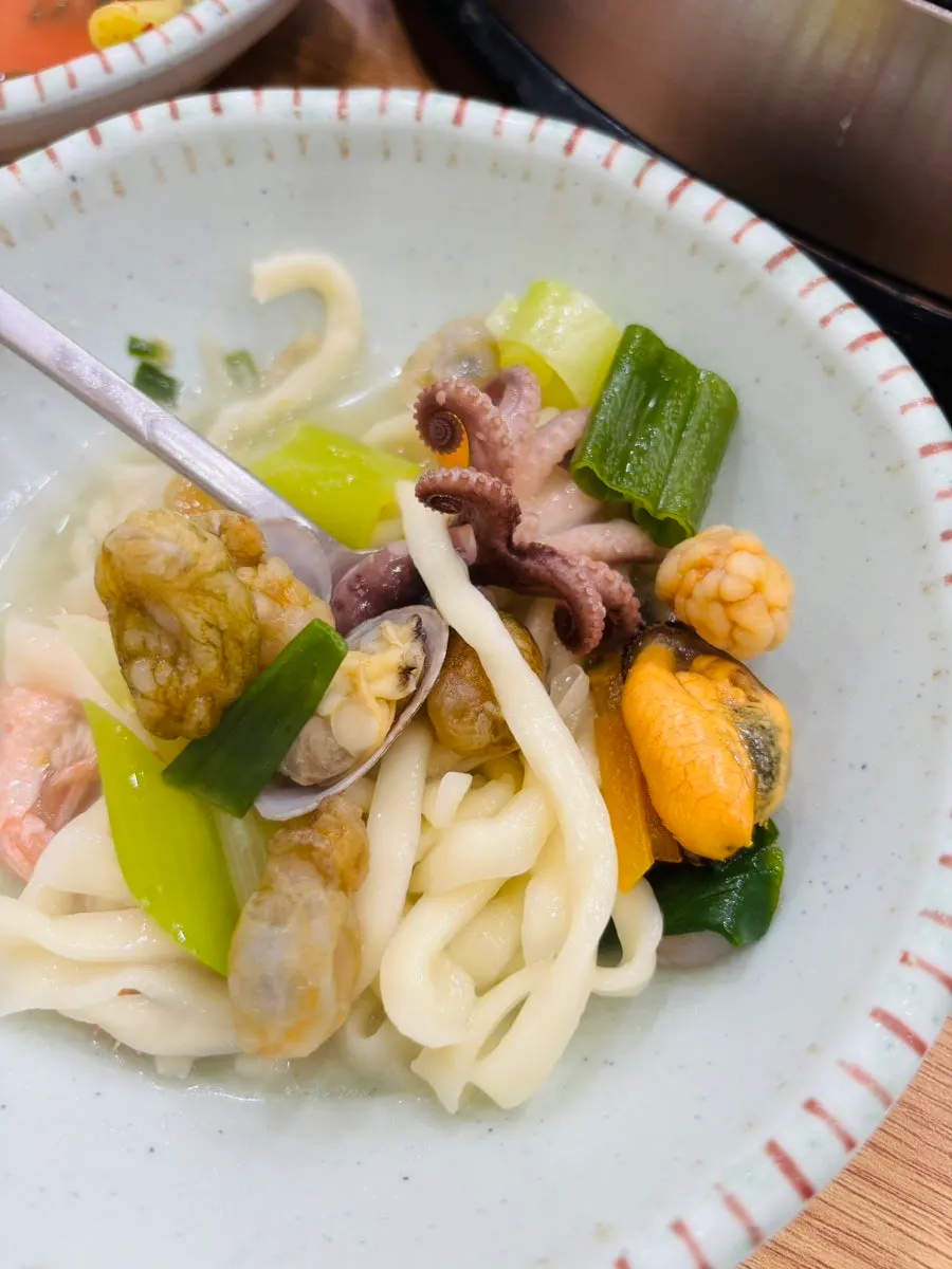 백청우칼국수 동백점 메뉴 한상