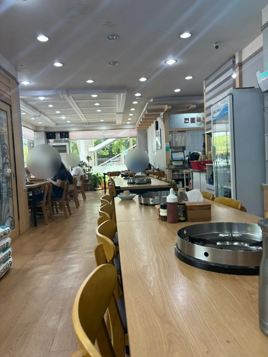매장 입구 모습