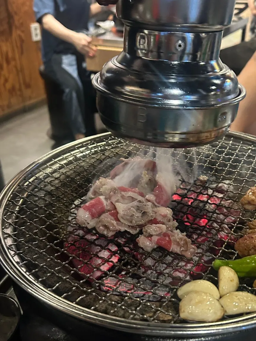 Chadolbagi placed on the charcoal grill