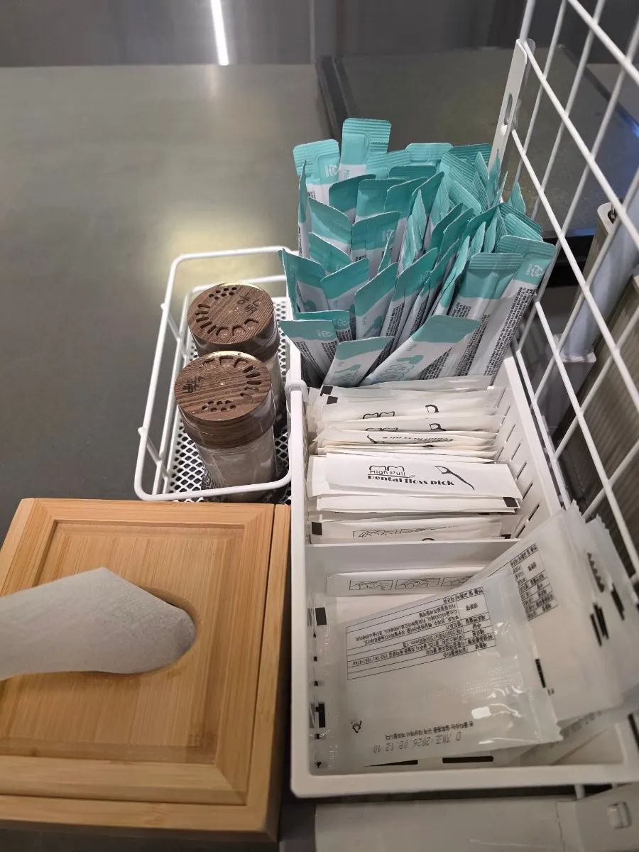 Self-bar with gargle, floss, and wet wipes