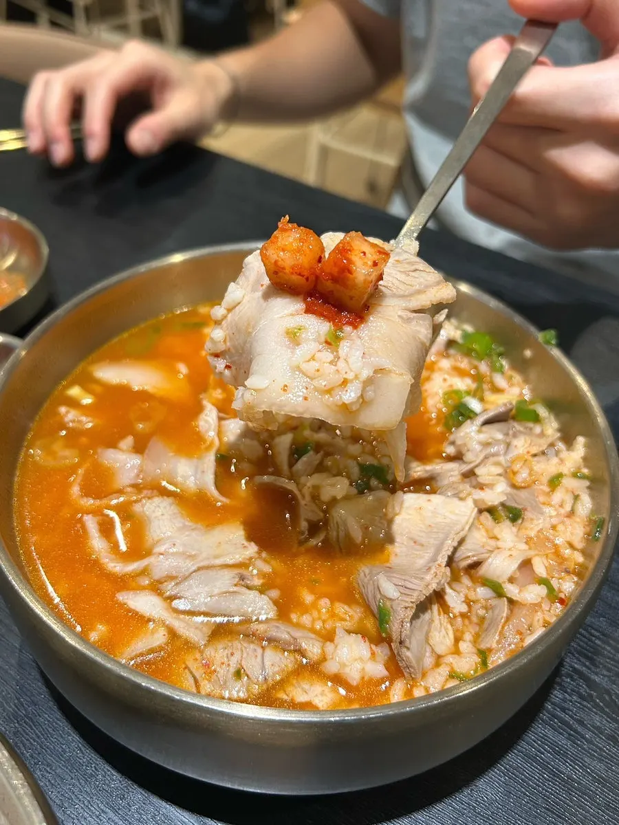 열곰탕에 담긴 푸짐한 고기