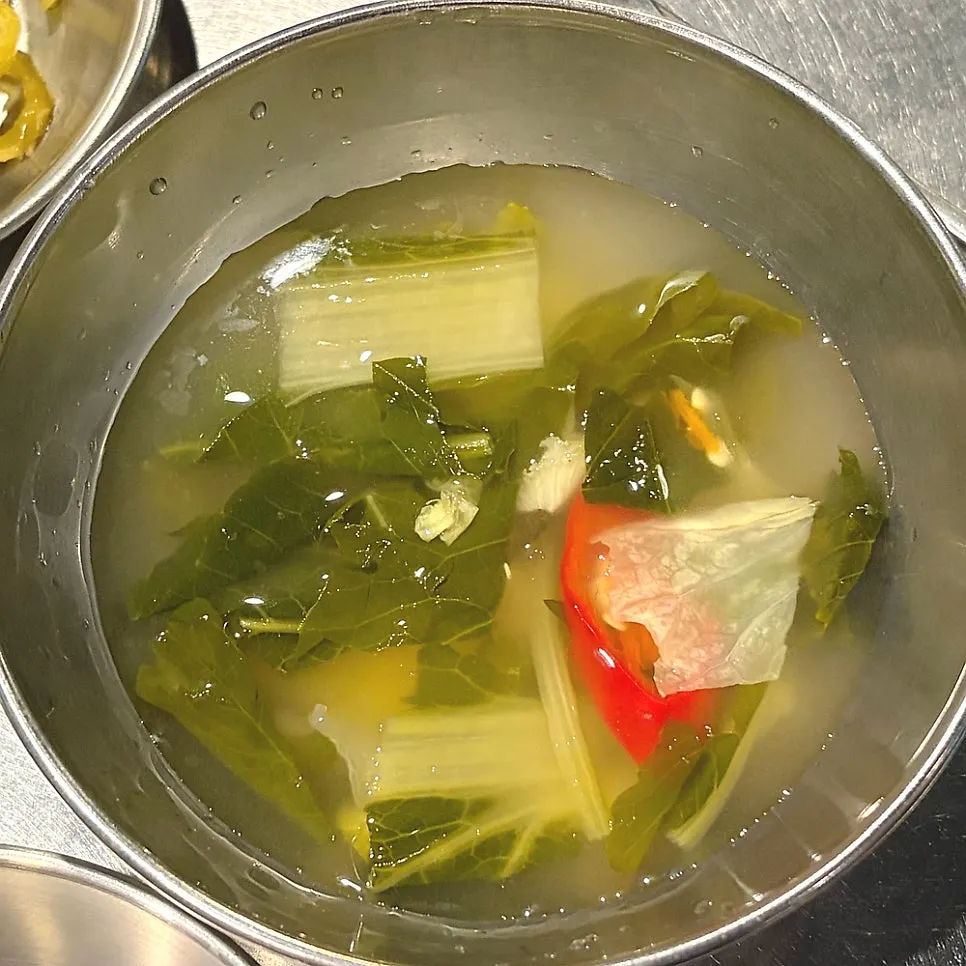 제주돼지고기와 곁들이는 기본찬