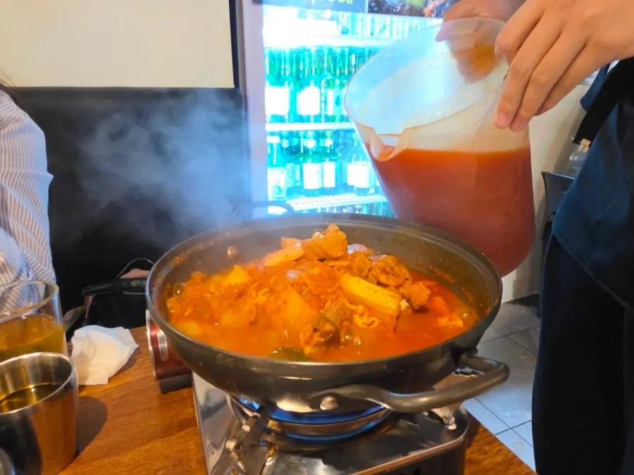 다 구워져 나온 목살과 삼겹살